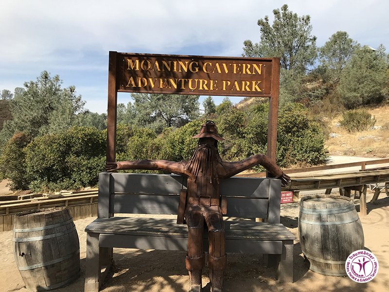 MOANING CAVERN 3